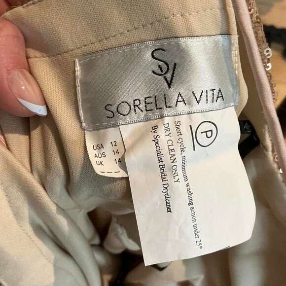 Sorella Vita Gold Sequin Formal Bridesmaid Holiday Dress Gown size 12 - Picture 4 of 4